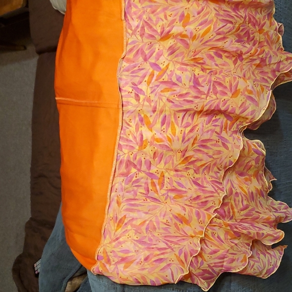 Silk Halter Dress; sz 8 - Picture 15 of 15